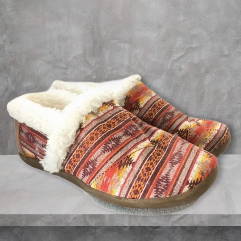 TOMS Kids Wool Furry Slippers